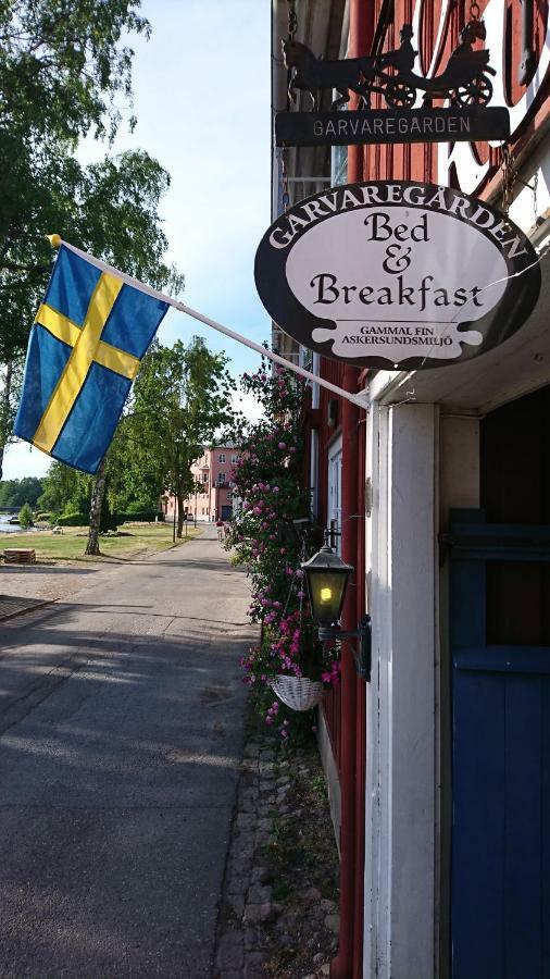 Garvaregarden Hotel , B&B Och Cafe Askersund Exterior photo